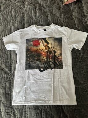 Louvre White Graphic Crew Neck T-Shirt with Liberty leading the People Print M